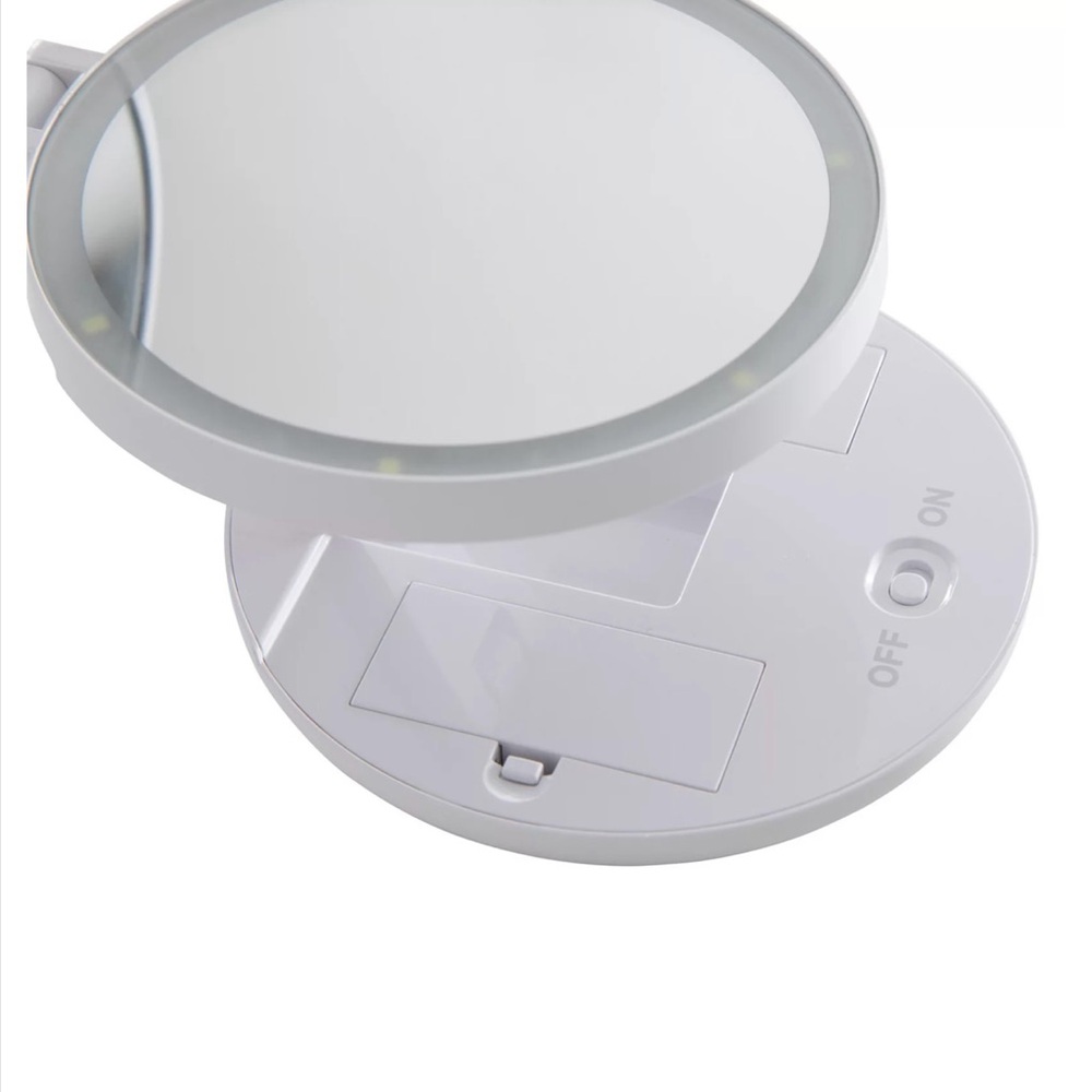 Glotech LED Lighted Compact Mirror - Picture 3 of 6